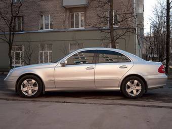 2003 Mercedes-Benz E-Class Photos