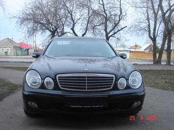 2003 Mercedes-Benz E-Class Photos