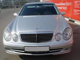 2003 Mercedes-Benz E-Class Photos