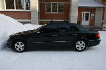 2003 Mercedes-Benz E-Class Pictures