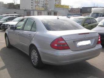 2003 Mercedes-Benz E-Class Pictures