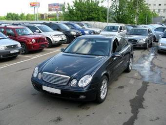 2003 Mercedes-Benz E-Class Pictures