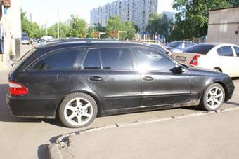 2003 Mercedes-Benz E-Class Pictures