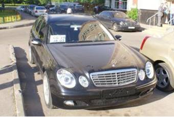 2003 Mercedes-Benz E-Class Photos