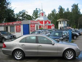 2003 Mercedes-Benz E-Class Pictures