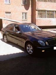 2003 Mercedes-Benz E-Class Photos