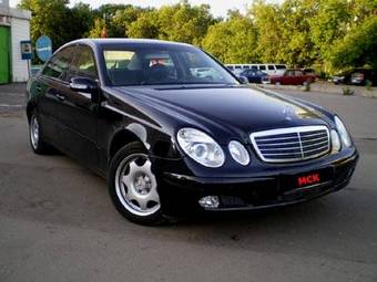 2003 Mercedes-Benz E-Class Photos