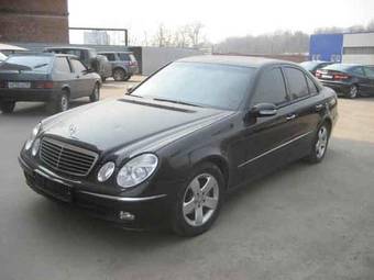 2003 Mercedes-Benz E-Class Photos