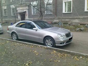 2003 Mercedes-Benz E-Class Pictures