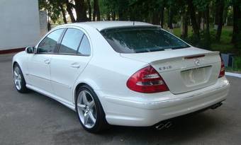 2003 Mercedes-Benz E-Class Photos
