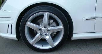 2003 Mercedes-Benz E-Class Pictures