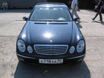 2003 Mercedes-Benz E-Class Pictures