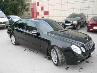 2003 Mercedes-Benz E-Class Pictures
