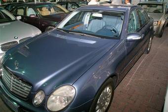 2003 Mercedes-Benz E-Class Pictures