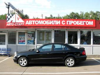 2003 Mercedes-Benz E-Class Photos