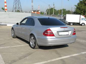 2003 Mercedes-Benz E-Class Pictures