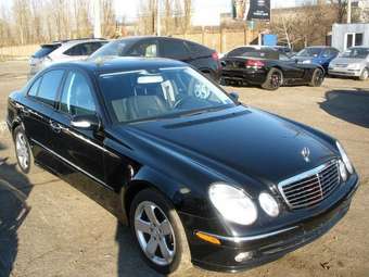 2004 Mercedes-Benz E-Class Pictures