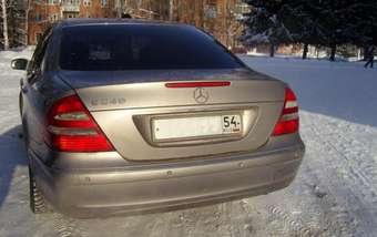 2004 Mercedes-Benz E-Class Pictures