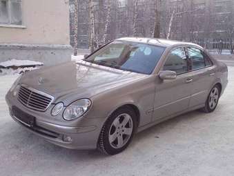 2004 Mercedes-Benz E-Class Photos