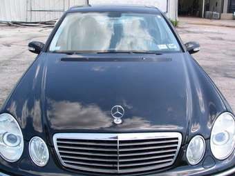 2004 Mercedes-Benz E-Class Photos
