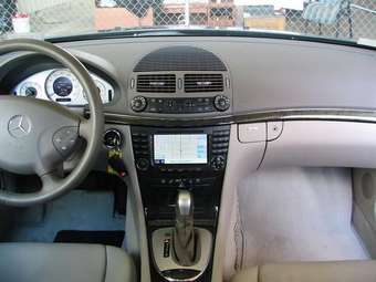2004 Mercedes-Benz E-Class Pics