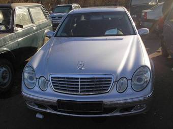 2004 Mercedes-Benz E-Class Pictures