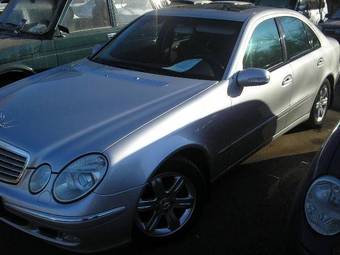 2004 Mercedes-Benz E-Class Photos