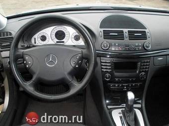 2004 Mercedes-Benz E-Class Photos