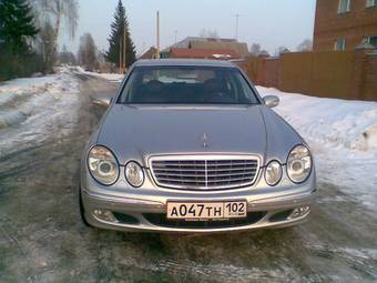 2004 Mercedes-Benz E-Class Pictures