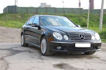 2004 Mercedes-Benz E-Class Wallpapers
