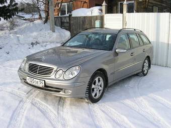 2004 Mercedes-Benz E-Class Pictures