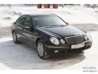 2004 Mercedes-Benz E-Class Pictures