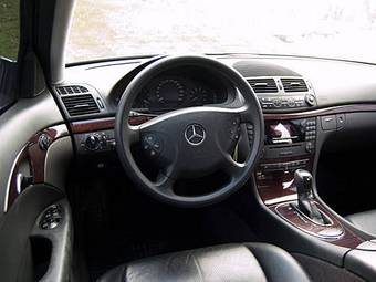 2004 Mercedes-Benz E-Class Wallpapers