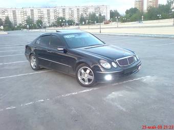 2004 Mercedes-Benz E-Class Pictures