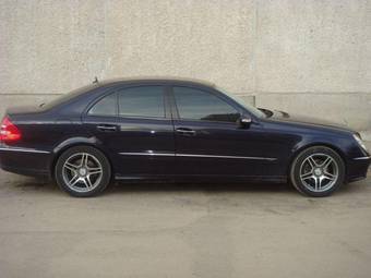 2004 Mercedes-Benz E-Class