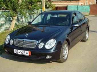 2004 Mercedes-Benz E-Class Pictures