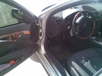 2004 Mercedes-Benz E-Class Photos