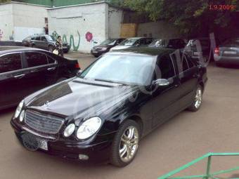 2004 Mercedes-Benz E-Class Pictures