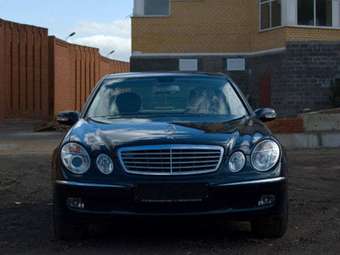 2005 Mercedes-Benz E-Class Pictures