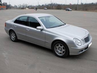 2005 Mercedes-Benz E-Class Images