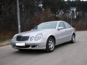 2005 Mercedes-Benz E-Class Pictures
