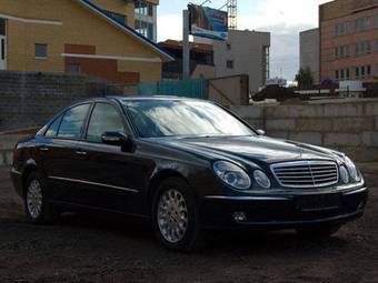 2005 Mercedes-Benz E-Class Pictures