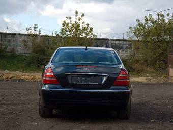 2005 Mercedes-Benz E-Class Photos