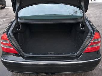 2005 Mercedes-Benz E-Class Photos
