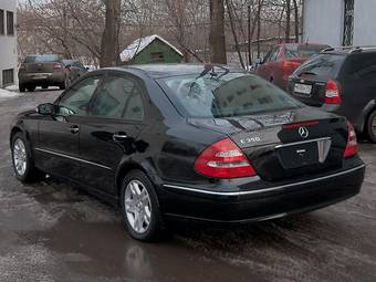 2005 Mercedes-Benz E-Class Pictures