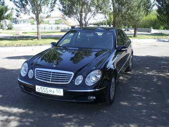 2005 Mercedes-Benz E-Class Pictures