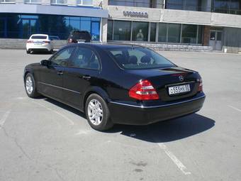 2005 Mercedes-Benz E-Class Pictures