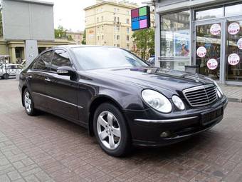 2005 Mercedes-Benz E-Class Pics