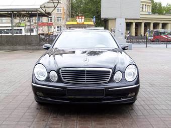 2005 Mercedes-Benz E-Class Pictures