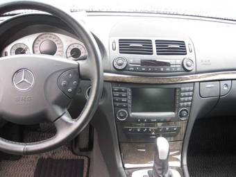 2005 Mercedes-Benz E-Class Pictures